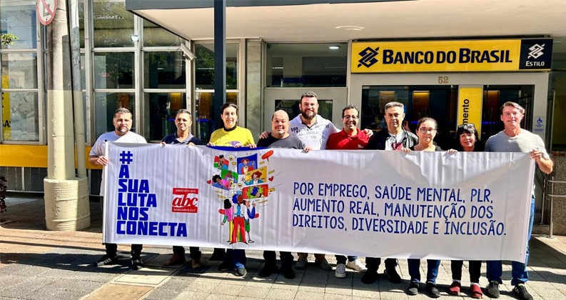 Sindicato faz atividade em São Caetano em dia de negociação sobre direitos dos PcDs e neurodivergentes