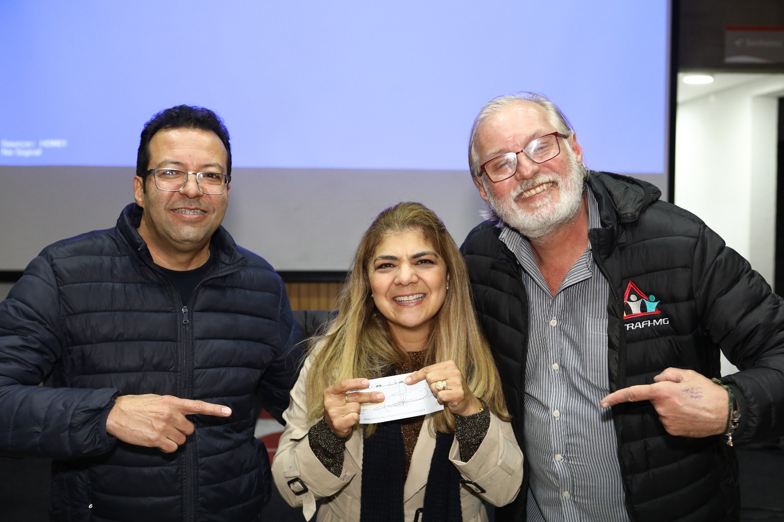 Sindicato vence ação e bancários do Santander recebem pagamento