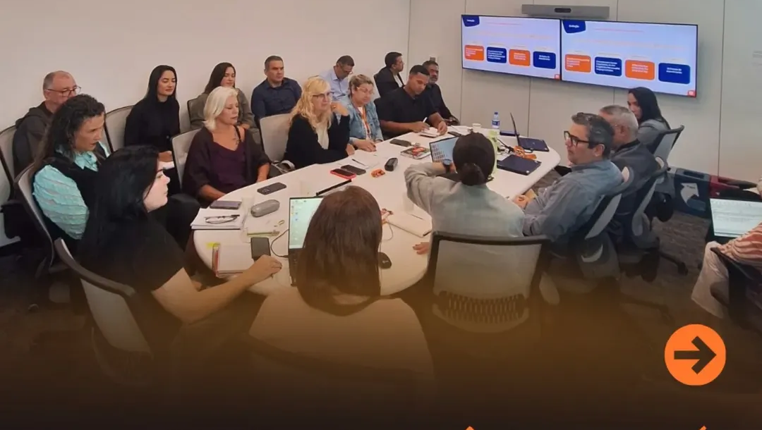 A Comissão de Organização dos Empregados (COE) do Itaú Unibanco se reuniu com a direção do banco para discutir temas que afetam diretamente o dia a dia dos trabalhadores