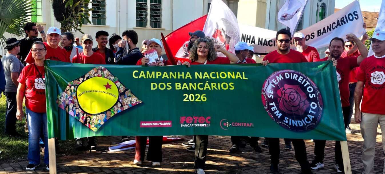 Caravana da FETEC leva às ruas de Assis a luta por mais agências