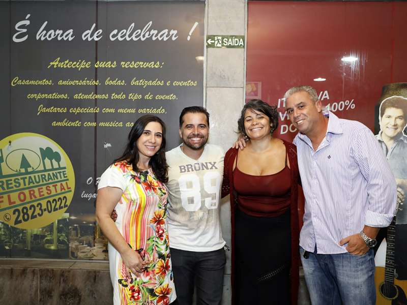 Jantar das agências 100% sindicalizadas no  Sindicato dos Bancários do ABC no restaurante Florestal. Avenida Maria Servidei Demarchi, 2.998 - São Bernardo do Campo/SP. Brasil_22_03_2018. Fotos Dino Santos.
