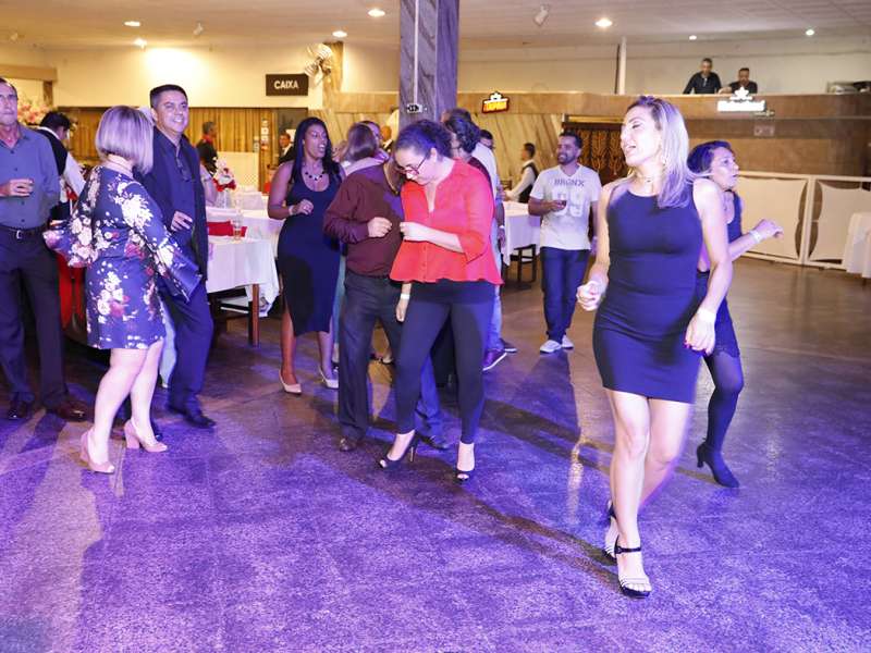 Jantar das agências 100% sindicalizadas no  Sindicato dos Bancários do ABC no restaurante Florestal. Avenida Maria Servidei Demarchi, 2.998 - São Bernardo do Campo/SP. Brasil_22_03_2018. Fotos Dino Santos.