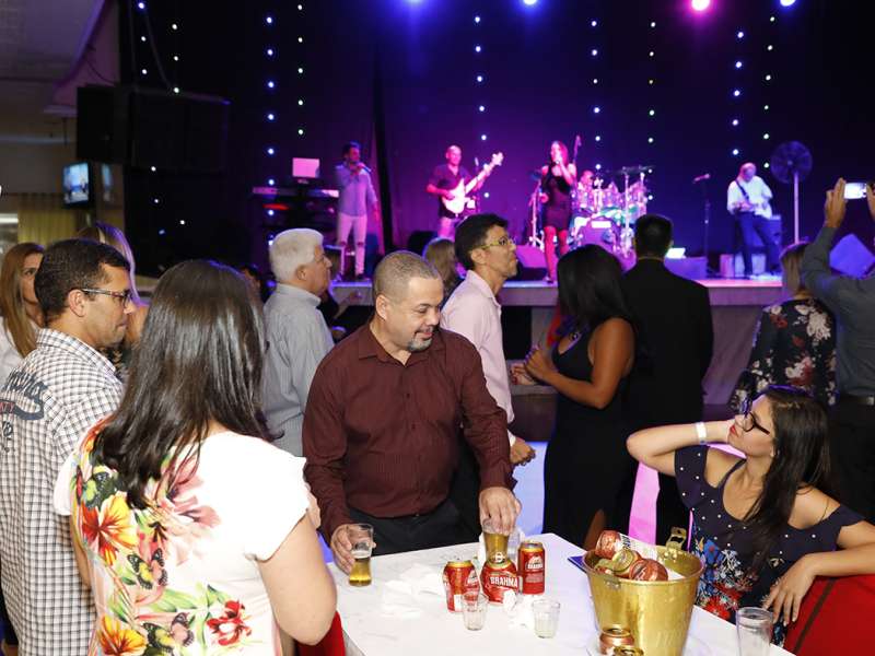 Jantar das agências 100% sindicalizadas no  Sindicato dos Bancários do ABC no restaurante Florestal. Avenida Maria Servidei Demarchi, 2.998 - São Bernardo do Campo/SP. Brasil_22_03_2018. Fotos Dino Santos.