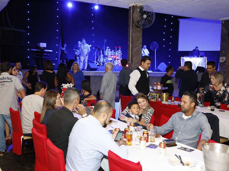 Jantar das agências 100% sindicalizadas no  Sindicato dos Bancários do ABC no restaurante Florestal. Avenida Maria Servidei Demarchi, 2.998 - São Bernardo do Campo/SP. Brasil_22_03_2018. Fotos Dino Santos.