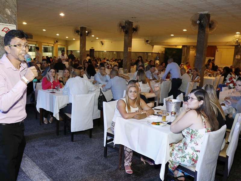 Jantar das agências 100% sindicalizadas no  Sindicato dos Bancários do ABC no restaurante Florestal. Avenida Maria Servidei Demarchi, 2.998 - São Bernardo do Campo/SP. Brasil_22_03_2018. Fotos Dino Santos.