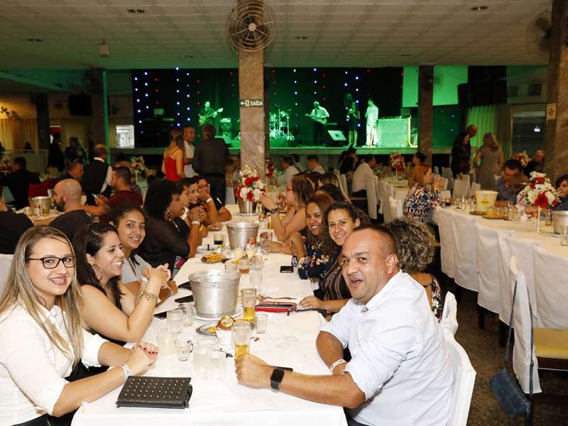 Jantar das agências 100% sindicalizadas no  Sindicato dos Bancários do ABC no restaurante Florestal. Avenida Maria Servidei Demarchi, 2.998 - São Bernardo do Campo/SP. Brasil_22_03_2018. Fotos Dino Santos.