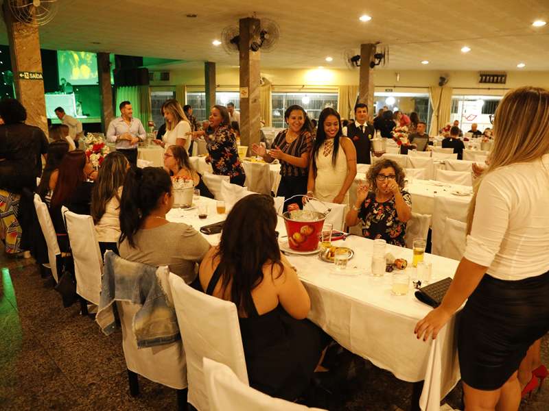 Jantar das agências 100% sindicalizadas no  Sindicato dos Bancários do ABC no restaurante Florestal. Avenida Maria Servidei Demarchi, 2.998 - São Bernardo do Campo/SP. Brasil_22_03_2018. Fotos Dino Santos.