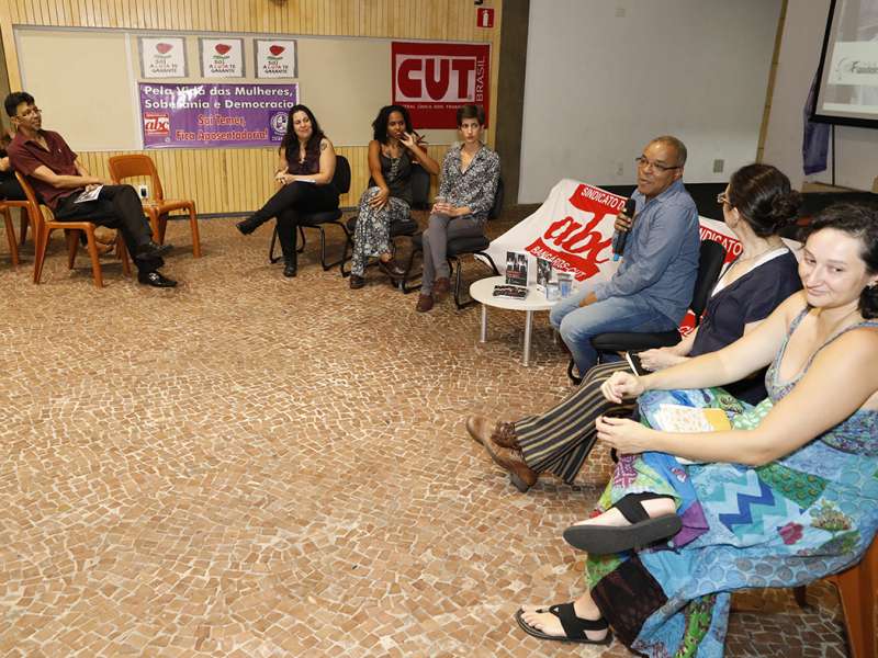 Lançamento do livro Ponto Segredo.Ponto Corrente no centro de formação dos Bancários do ABC. Rua Cavier de Toledo, 268 - Centro de Santo André/SP. Brasil_23_03_2018. Fotos Dino Santos.