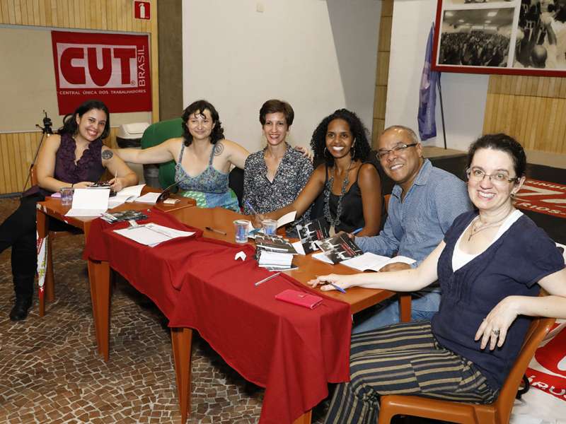 Lançamento do livro Ponto Segredo.Ponto Corrente no centro de formação dos Bancários do ABC. Rua Cavier de Toledo, 268 - Centro de Santo André/SP. Brasil_23_03_2018. Fotos Dino Santos.