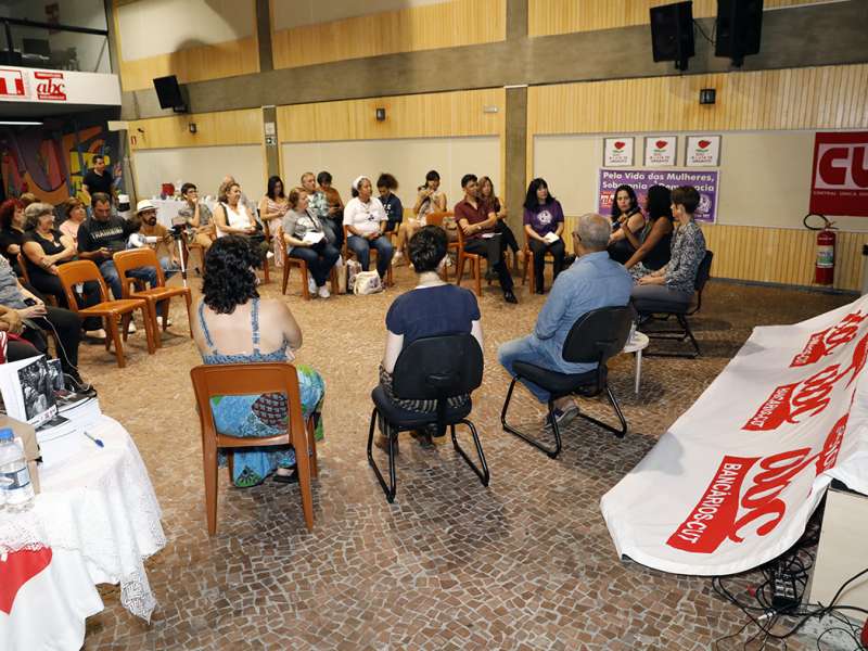 Lançamento do livro Ponto Segredo.Ponto Corrente no centro de formação dos Bancários do ABC. Rua Cavier de Toledo, 268 - Centro de Santo André/SP. Brasil_23_03_2018. Fotos Dino Santos.