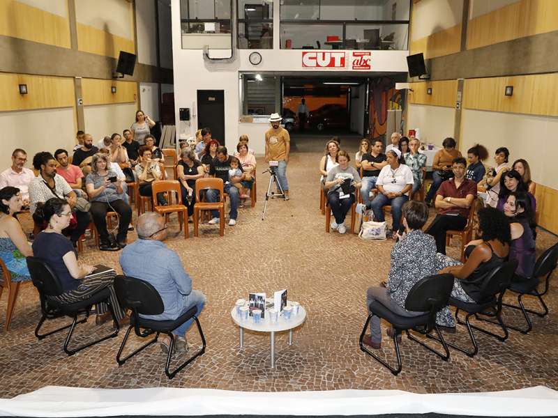 Lançamento do livro Ponto Segredo.Ponto Corrente no centro de formação dos Bancários do ABC. Rua Cavier de Toledo, 268 - Centro de Santo André/SP. Brasil_23_03_2018. Fotos Dino Santos.