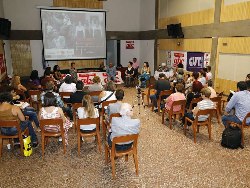 Lançamento do livro Ponto Segredo.Ponto Corrente no centro de formação dos Bancários do ABC. Rua Cavier de Toledo, 268 - Centro de Santo André/SP. Brasil_23_03_2018. Fotos Dino Santos.