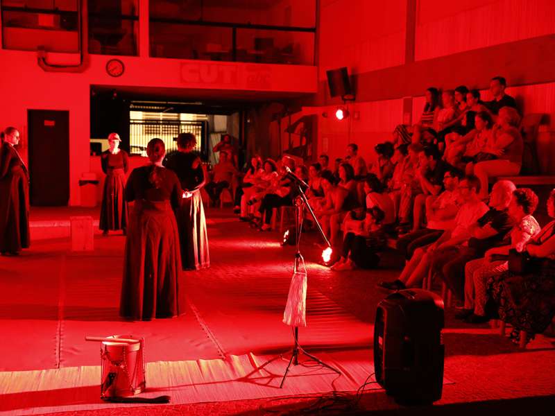Apresentação da peça de teatro ponto corrente no centro de formação dos Bancários do ABC. Rua Cavier de Toledo, 268 - Centro de Santo André/SP. Brasil_25_03_2018. Fotos Dino Santos.
