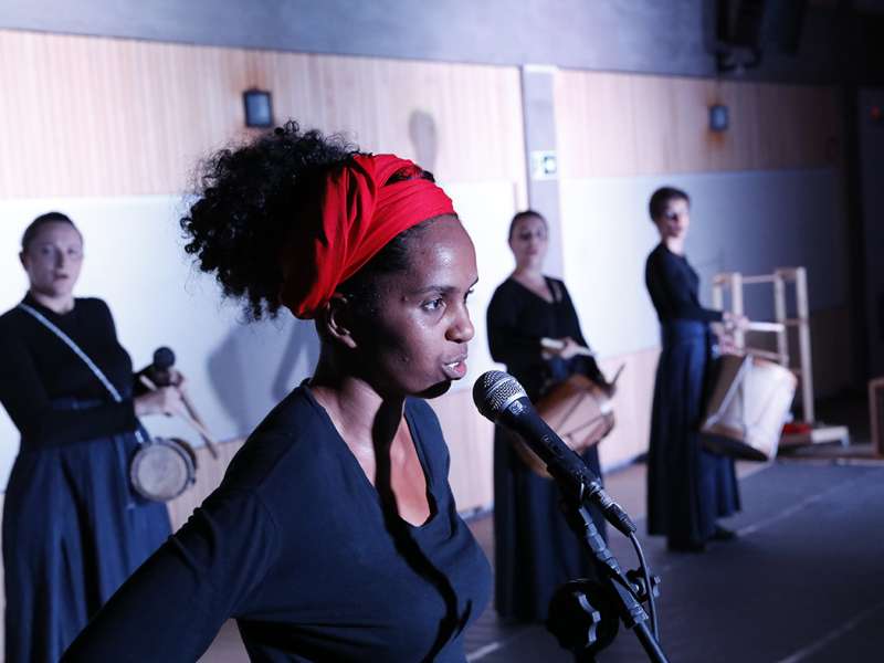 Apresentação da peça de teatro ponto corrente no centro de formação dos Bancários do ABC. Rua Cavier de Toledo, 268 - Centro de Santo André/SP. Brasil_25_03_2018. Fotos Dino Santos.