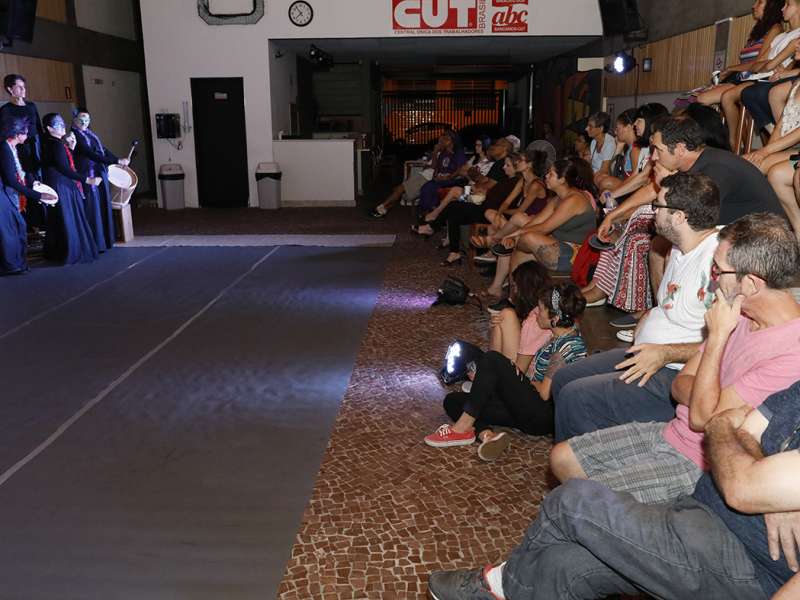 Apresentação da peça de teatro ponto corrente no centro de formação dos Bancários do ABC. Rua Cavier de Toledo, 268 - Centro de Santo André/SP. Brasil_25_03_2018. Fotos Dino Santos.