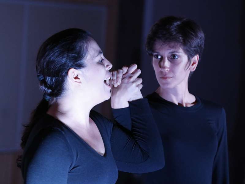 Apresentação da peça de teatro ponto corrente no centro de formação dos Bancários do ABC. Rua Cavier de Toledo, 268 - Centro de Santo André/SP. Brasil_25_03_2018. Fotos Dino Santos.