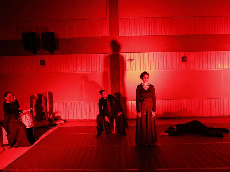 Apresentação da peça de teatro ponto corrente no centro de formação dos Bancários do ABC. Rua Cavier de Toledo, 268 - Centro de Santo André/SP. Brasil_25_03_2018. Fotos Dino Santos.