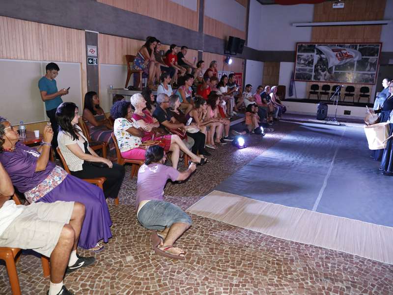 Apresentação da peça de teatro ponto corrente no centro de formação dos Bancários do ABC. Rua Cavier de Toledo, 268 - Centro de Santo André/SP. Brasil_25_03_2018. Fotos Dino Santos.