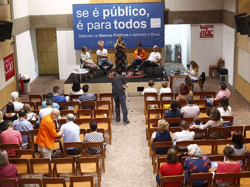 04-13-2018 lanamento do livro se publico 27