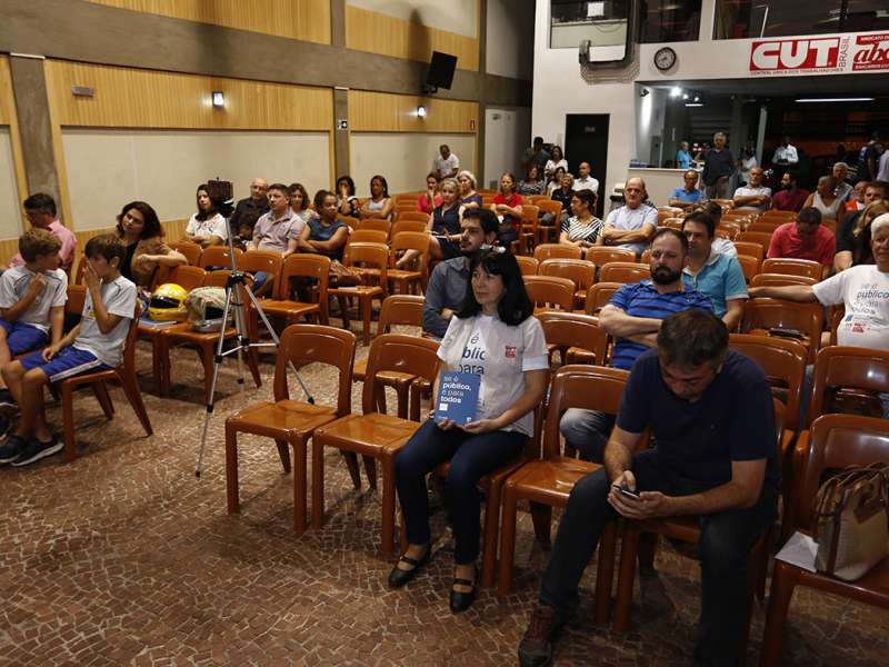 04-13-2018 lanamento do livro se publico 37