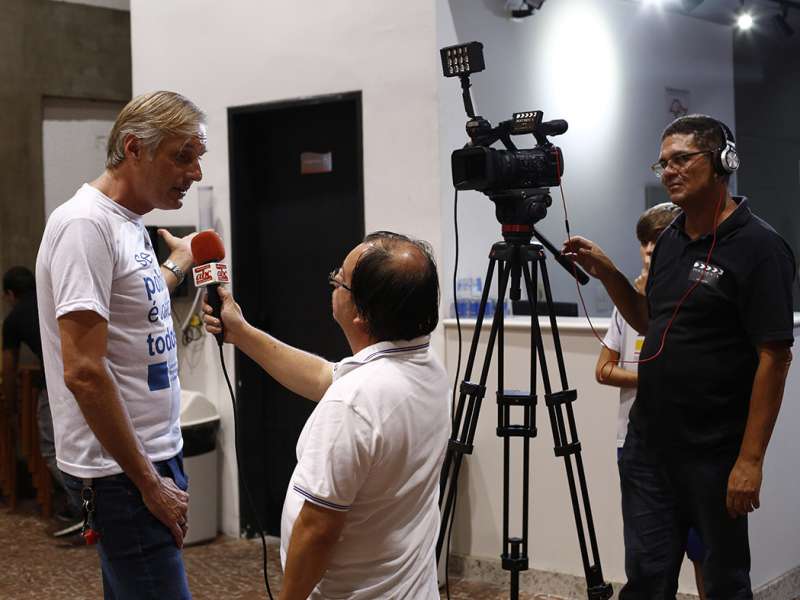 04-13-2018 lanamento do livro se publico 39