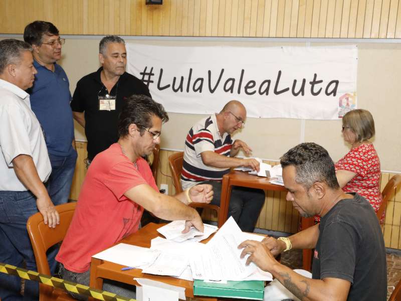 0c153946-b3db-49df-929c-d3698230a715