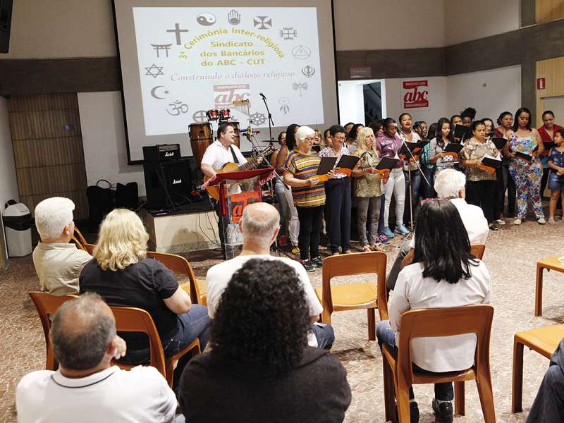 3º Celebração Inter-religioso realizado no Centro de Formação dos Bancários do ABC. Rua Xavier de Toledo, 264 - Centro de Santo André/SP. Brasil_07_12_2017. Fotos Dino Santos.