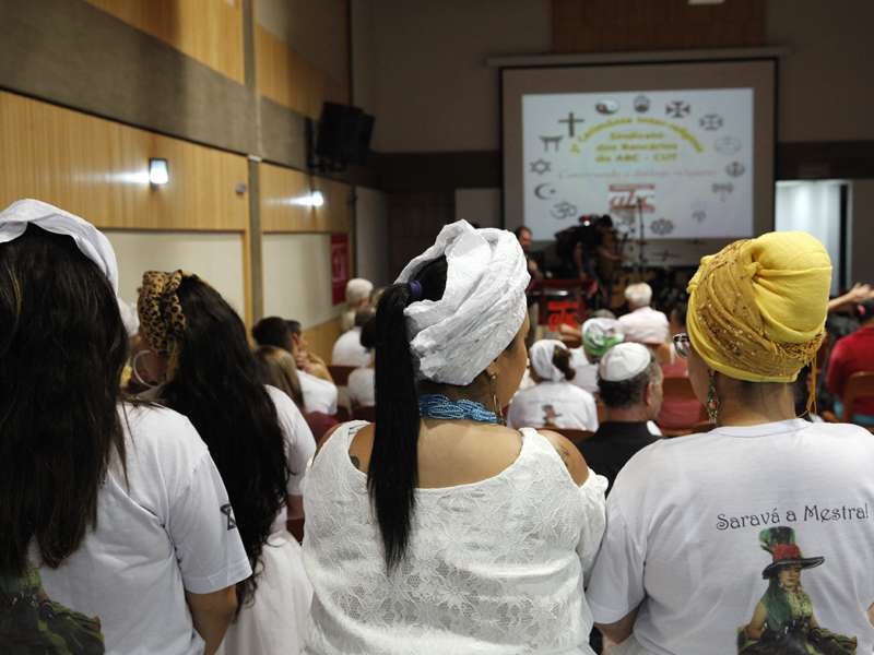 3º Celebração Inter-religioso realizado no Centro de Formação dos Bancários do ABC. Rua Xavier de Toledo, 264 - Centro de Santo André/SP. Brasil_07_12_2017. Fotos Dino Santos.