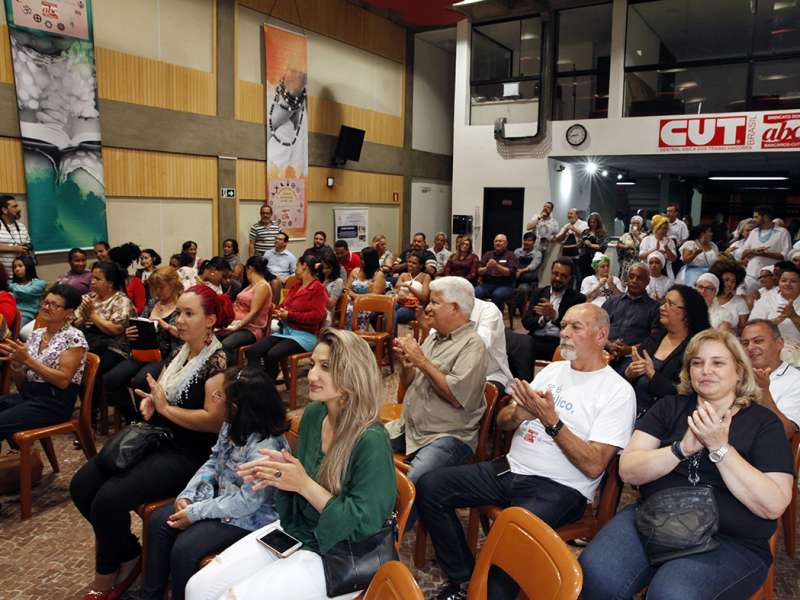 3º Celebração Inter-religioso realizado no Centro de Formação dos Bancários do ABC. Rua Xavier de Toledo, 264 - Centro de Santo André/SP. Brasil_07_12_2017. Fotos Dino Santos.