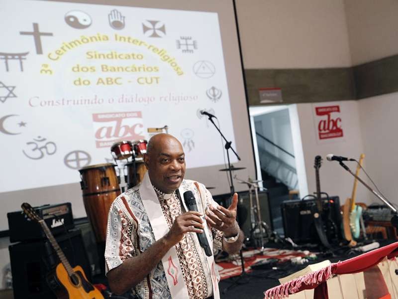 3º Celebração Inter-religioso realizado no Centro de Formação dos Bancários do ABC. Rua Xavier de Toledo, 264 - Centro de Santo André/SP. Brasil_07_12_2017. Fotos Dino Santos.