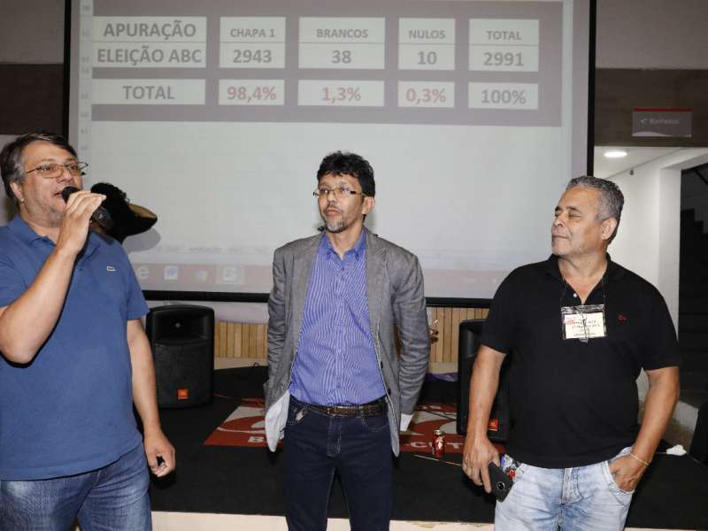 16805896-ff19-408f-9daa-4bd686a414ed