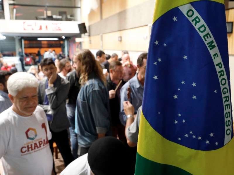 18f5a395-b64d-4d00-8dc3-101aab2707c8