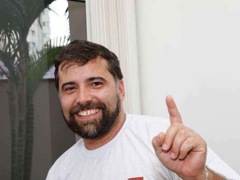 30fe4313-59cc-44de-a148-0243c3b6e8bd