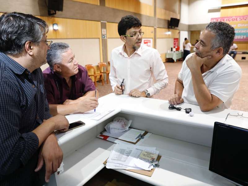 94c29305-7a97-4f9e-bc9b-5e5d01b4f503