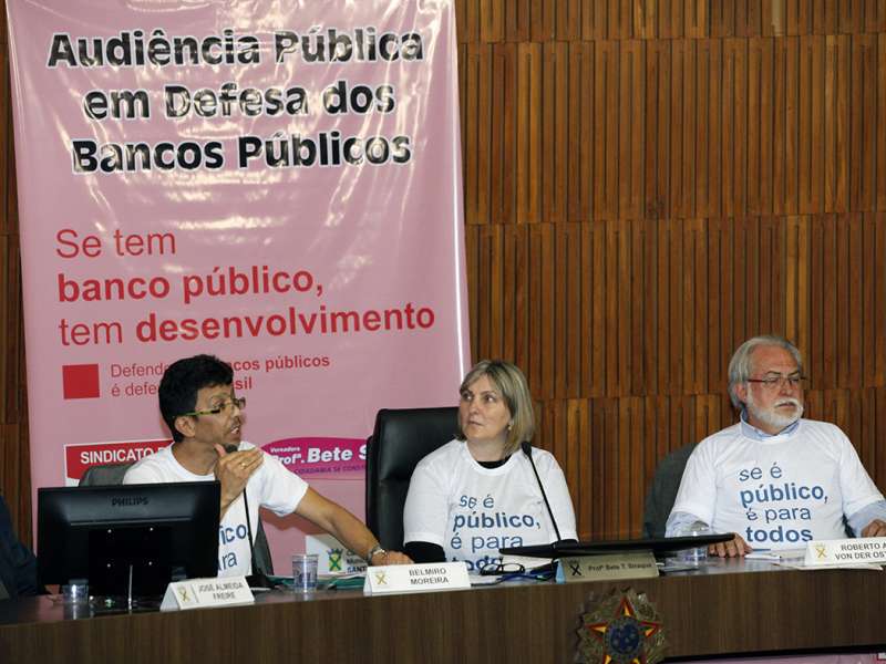 Audiência pública em defesa dos bancos públicos na Câmara Municipal de Santo André/SP. Brasil_19_09_2017. Fotos Dino Santos.
