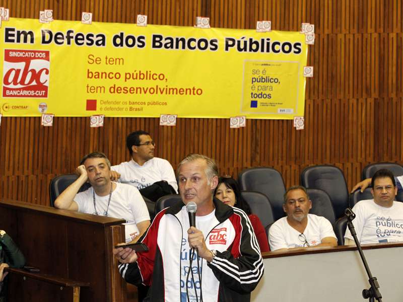 Audiência pública em defesa dos bancos públicos na Câmara Municipal de Santo André/SP. Brasil_19_09_2017. Fotos Dino Santos.