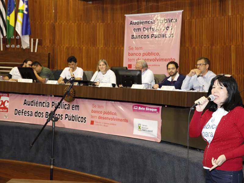 Audiência pública em defesa dos bancos públicos na Câmara Municipal de Santo André/SP. Brasil_19_09_2017. Fotos Dino Santos.