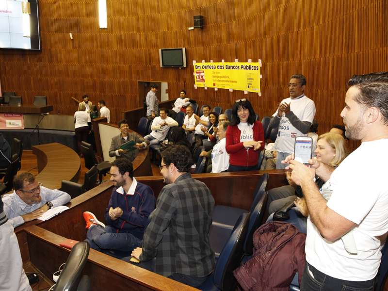 Audiência pública em defesa dos bancos públicos na Câmara Municipal de Santo André/SP. Brasil_19_09_2017. Fotos Dino Santos.