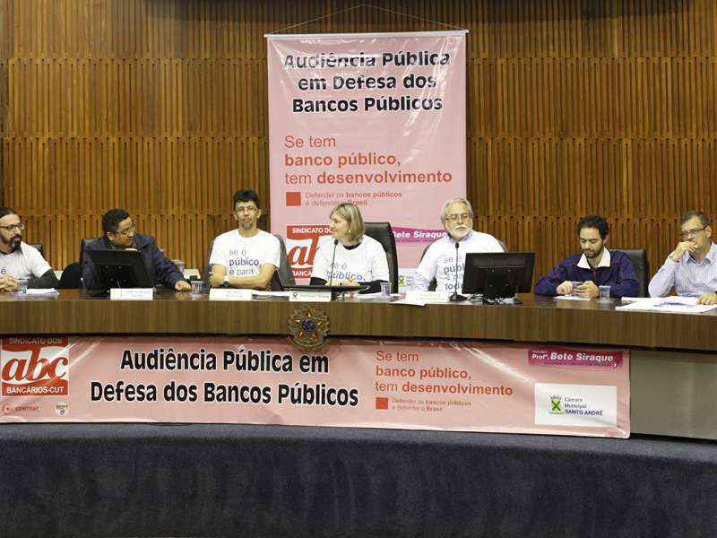 Audiência pública em defesa dos bancos públicos na Câmara Municipal de Santo André/SP. Brasil_19_09_2017. Fotos Dino Santos.