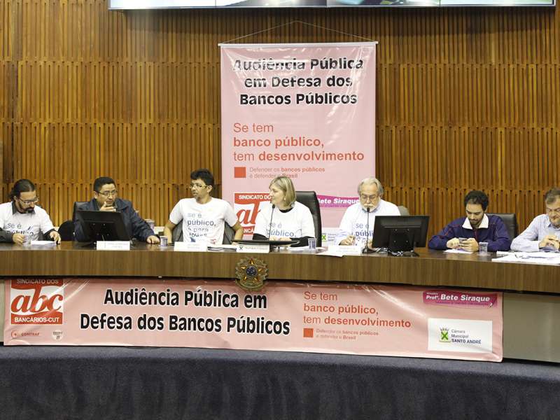 Audiência pública em defesa dos bancos públicos na Câmara Municipal de Santo André/SP. Brasil_19_09_2017. Fotos Dino Santos.