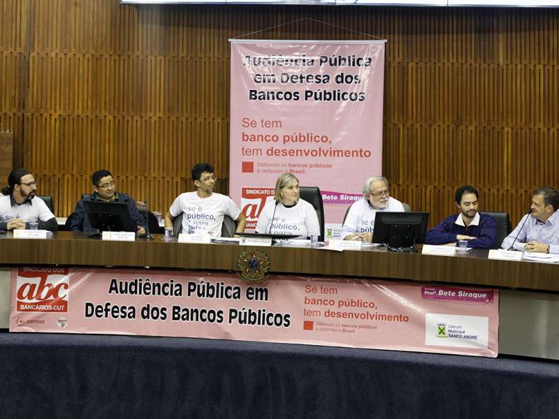 Audiência pública em defesa dos bancos públicos na Câmara Municipal de Santo André/SP. Brasil_19_09_2017. Fotos Dino Santos.