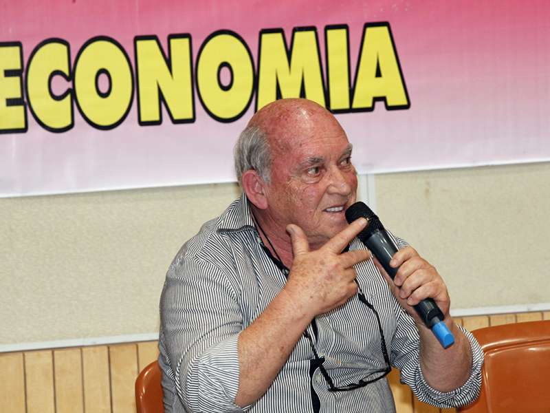 Ciclo de debate o papel do Estado na economia realizado no Centro de formação dos Bancários do ABC. Rua Xavier de Toledo, 268 - Centro de Santo André/SP. Brasil_26_09_2017. Fotos Dino Santos.