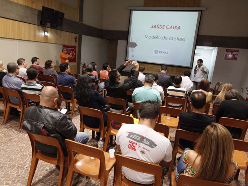 Debate sobre Saúde Caixa com Plínio Pavão (membro do GT Saúde Caixa) no Centro de Formação dos Bancários do ABC. Rua Xavier de Toledo, 268 - Centro de Santo André/SP. Brasil_26_09_2017. Fotos Dino Santos.
