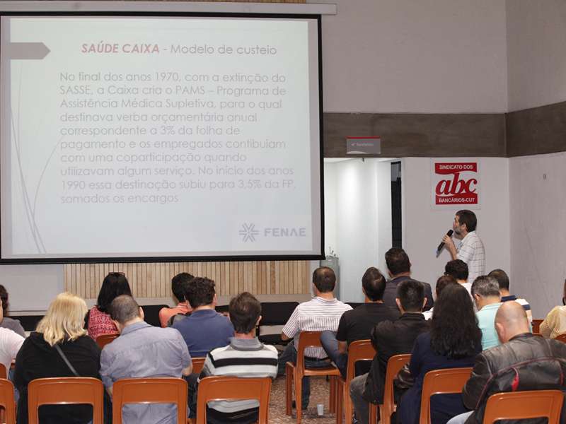 Debate sobre Saúde Caixa com Plínio Pavão (membro do GT Saúde Caixa) no Centro de Formação dos Bancários do ABC. Rua Xavier de Toledo, 268 - Centro de Santo André/SP. Brasil_26_09_2017. Fotos Dino Santos.