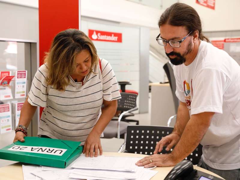 eac66e62-a00e-4afe-91c8-db8a7f01b294