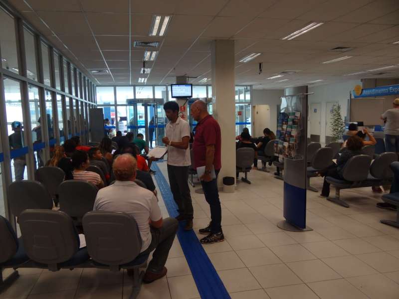 fotointernacaixa3ambos