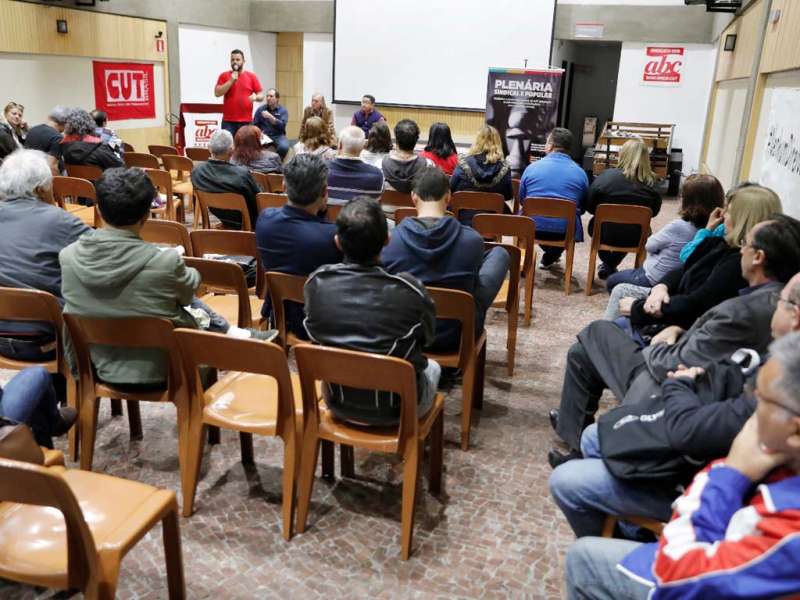 plenria sindical e popular 08nov dino santos 36