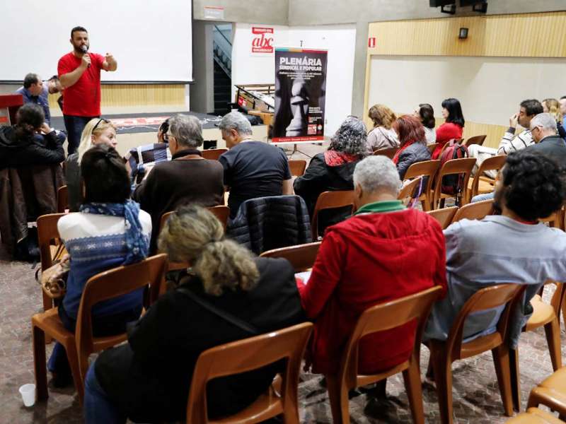 plenria sindical e popular 08nov dino santos 38