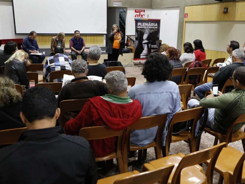 plenria sindical e popular 08nov dino santos 52