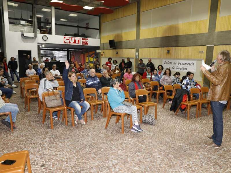 plenria sindical e popular 08nov dino santos 80